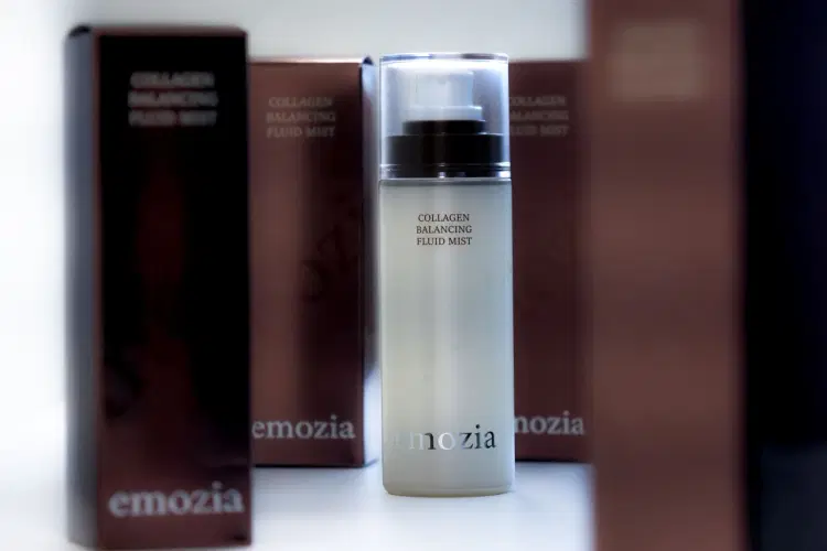이모샤 콜라겐 밸런싱 플루이드 미스트 수분광채폭발